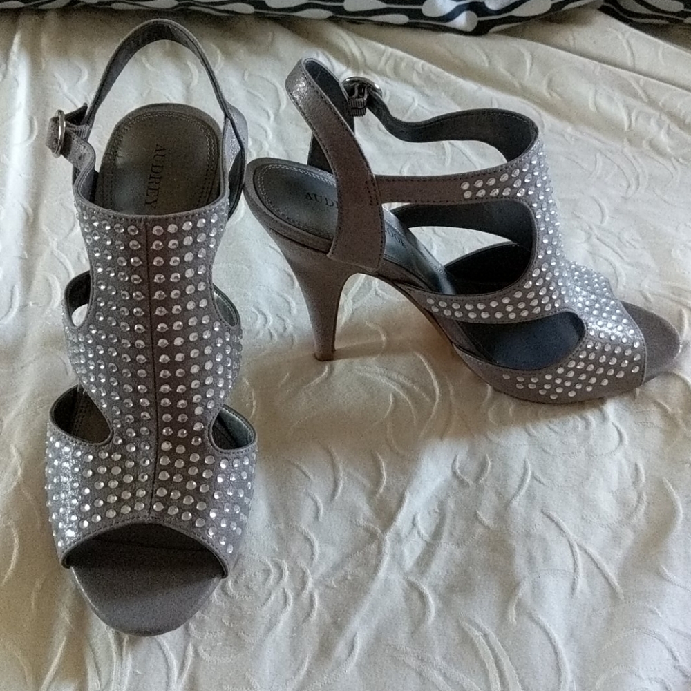 NWOT Silver/rhinestones Heels BUNDLE AND SAVE!!